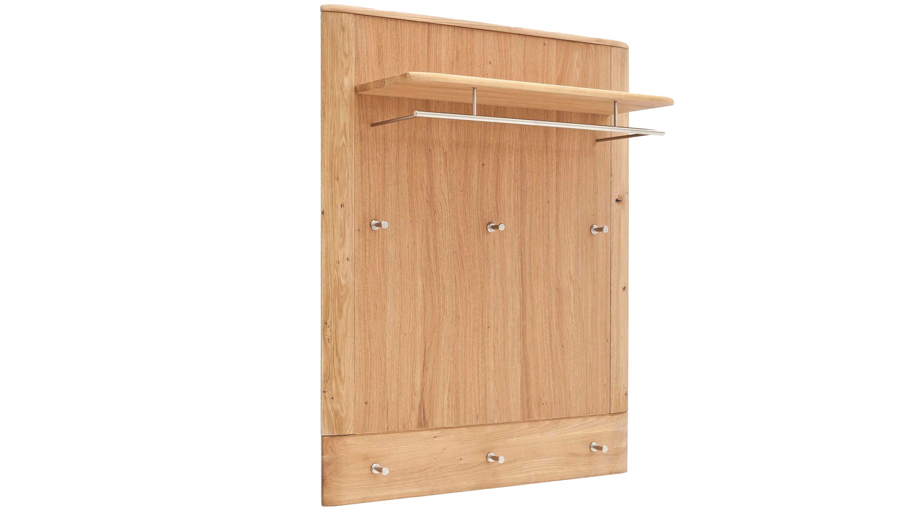 Wandgarderobe aus hellbraunem Holz mit drei Metallhaken Ablage oben und drei weiteren Haken unten