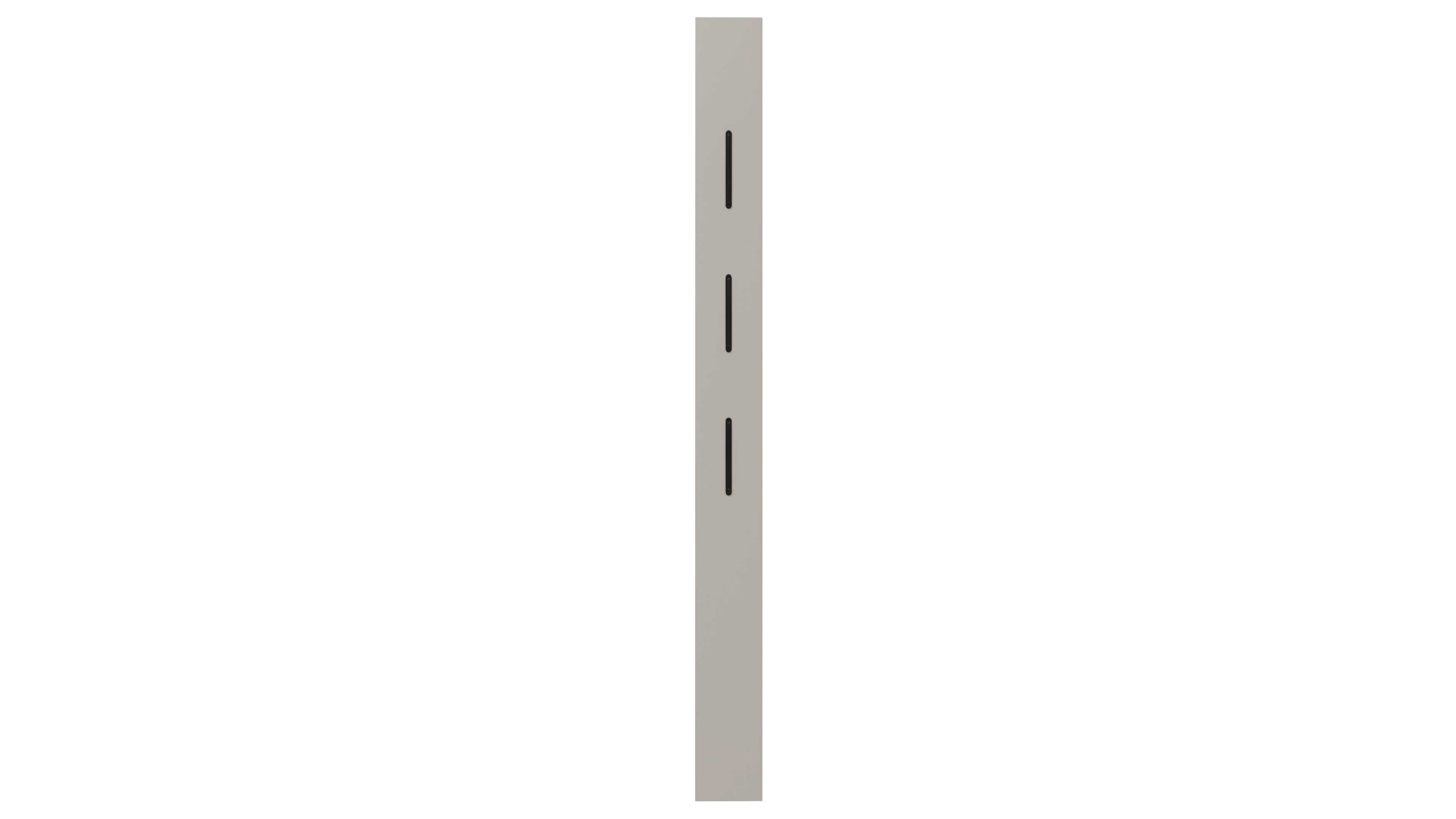 Schmale Wandgarderobe in creme mit drei vertikalen schwarzen Haken