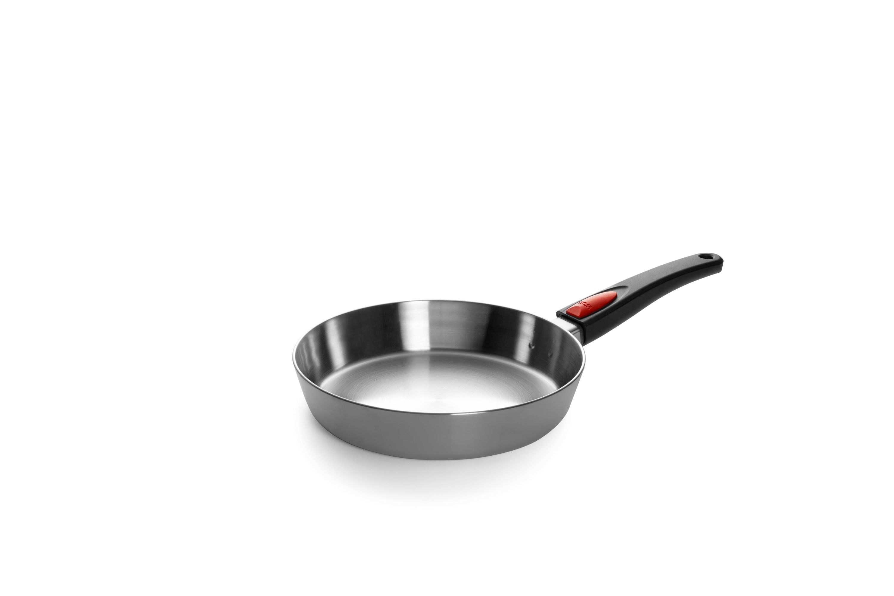 Edelstahlpfanne von WOLL ohne Deckel mit schwarzem Griff und rotem Knopf.