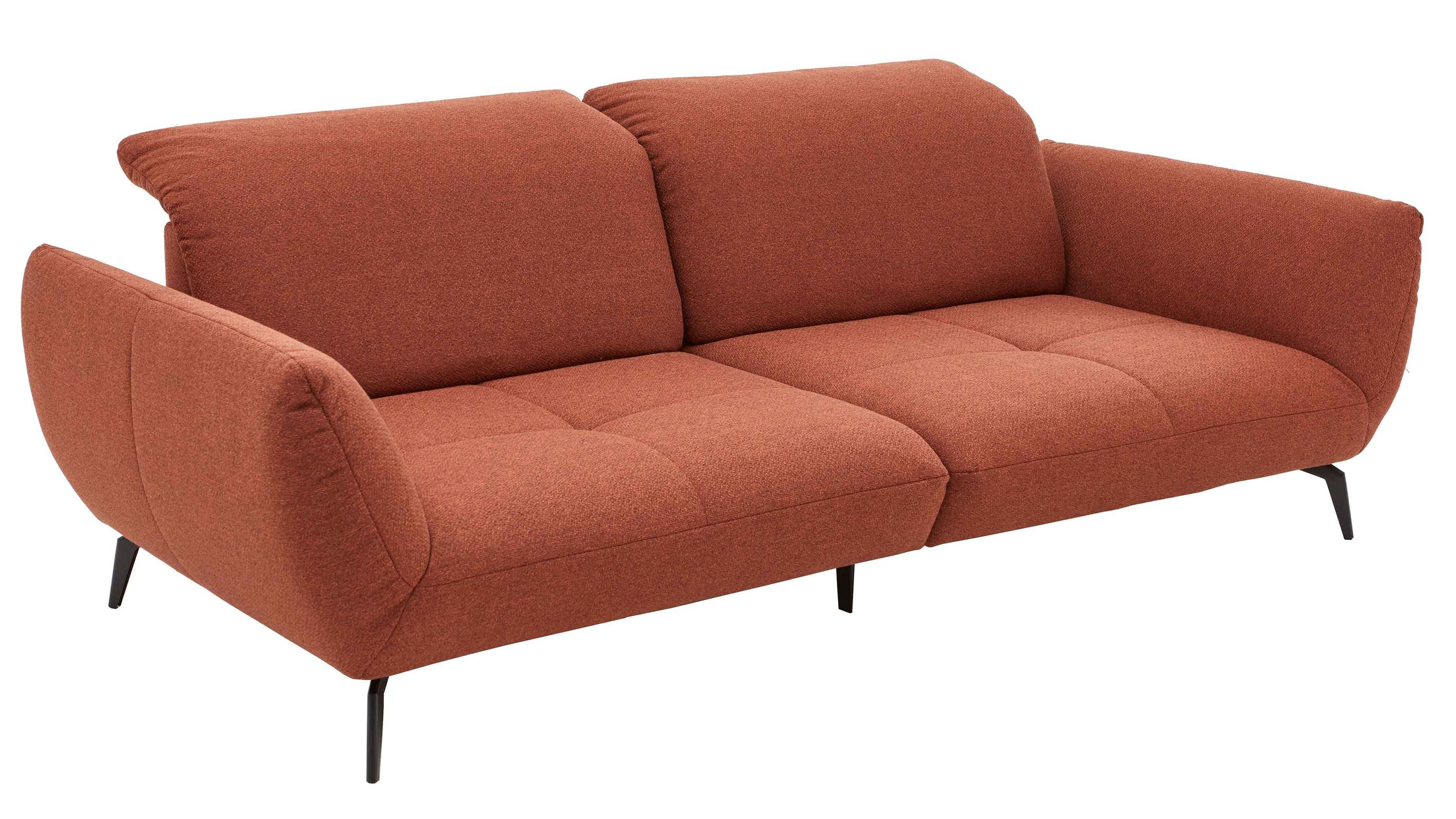 Zweisitziges Sofa mit kupferfarbenem Stoffbezug und schwarzen Metallbeinen