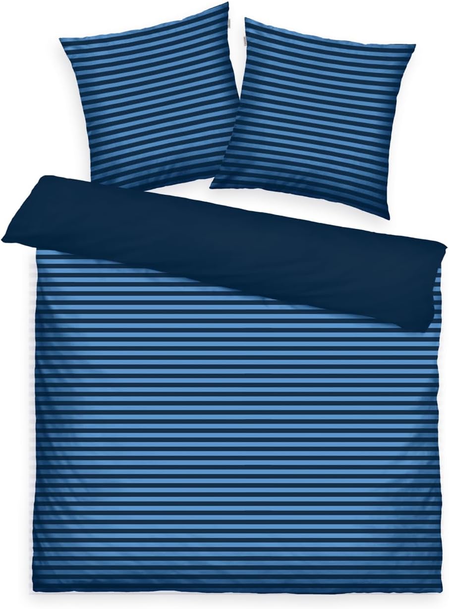 Dunkelblau-blau gestreiftes Bettwäsche-Set mit zwei Kissen und Bettdecke, Draufsicht