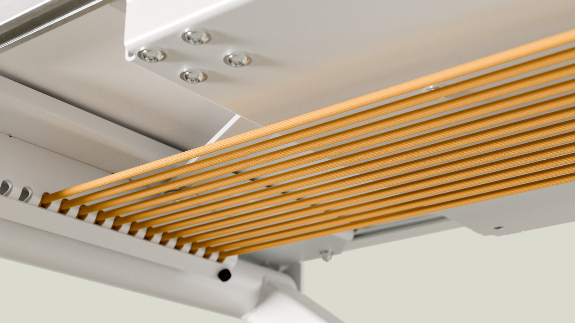 Detailansicht des weißen Schreibtischgestells mit gelbem Zahnstangen-Mechanismus zur Höhenverstellung.