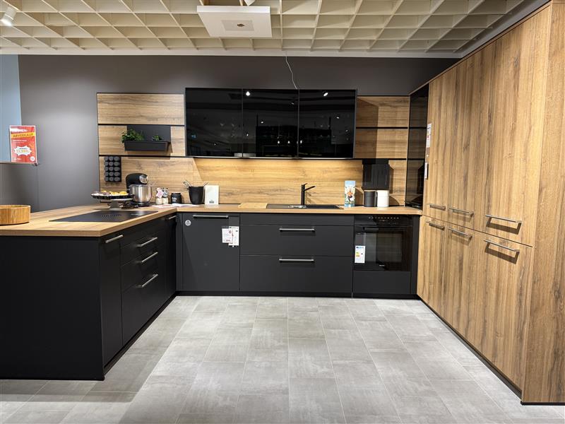 Schüller Einbauküche Franziska FMA MK 3150 Onyxschwarz matt Front L187U moderne Komplettküche