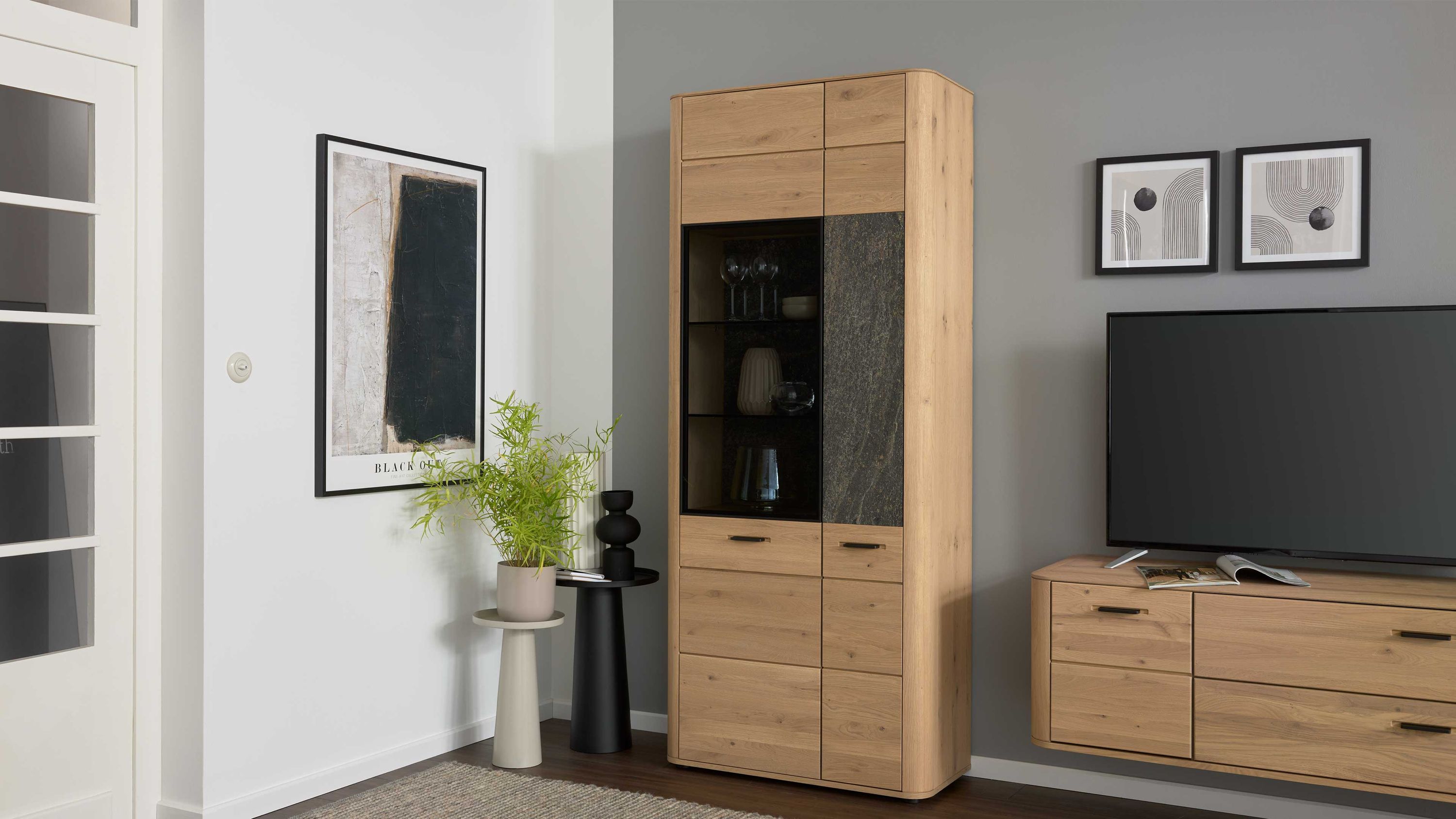 Interliving Wohnzimmer Serie 2029 - Kombivitrine Wildeiche & Granit-Steinoptik - zwei Türen, Breite ca. 85 cm
