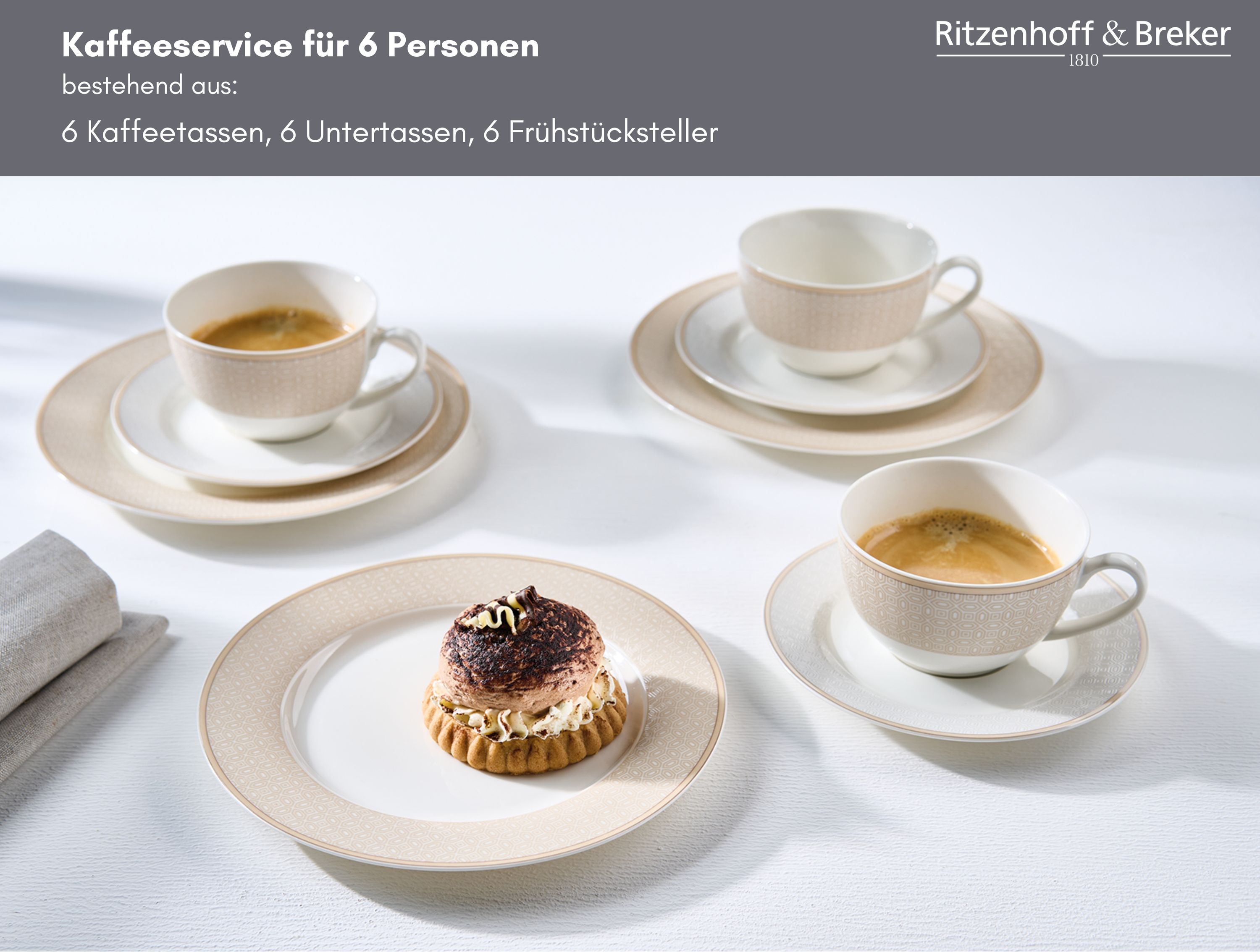 Beiges Kaffee-Set mit sechs Tassen Untertassen und Frühstückstellern mit geometrischem Muster