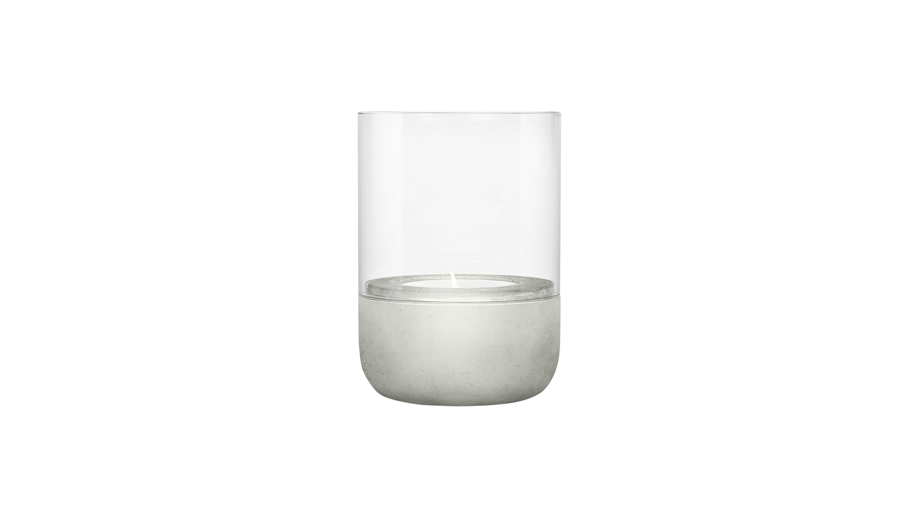 Windlicht mit klarem Glas und Betonfuß Zylindrisches Windlicht mit klarem Glas und grauem Betonfuß