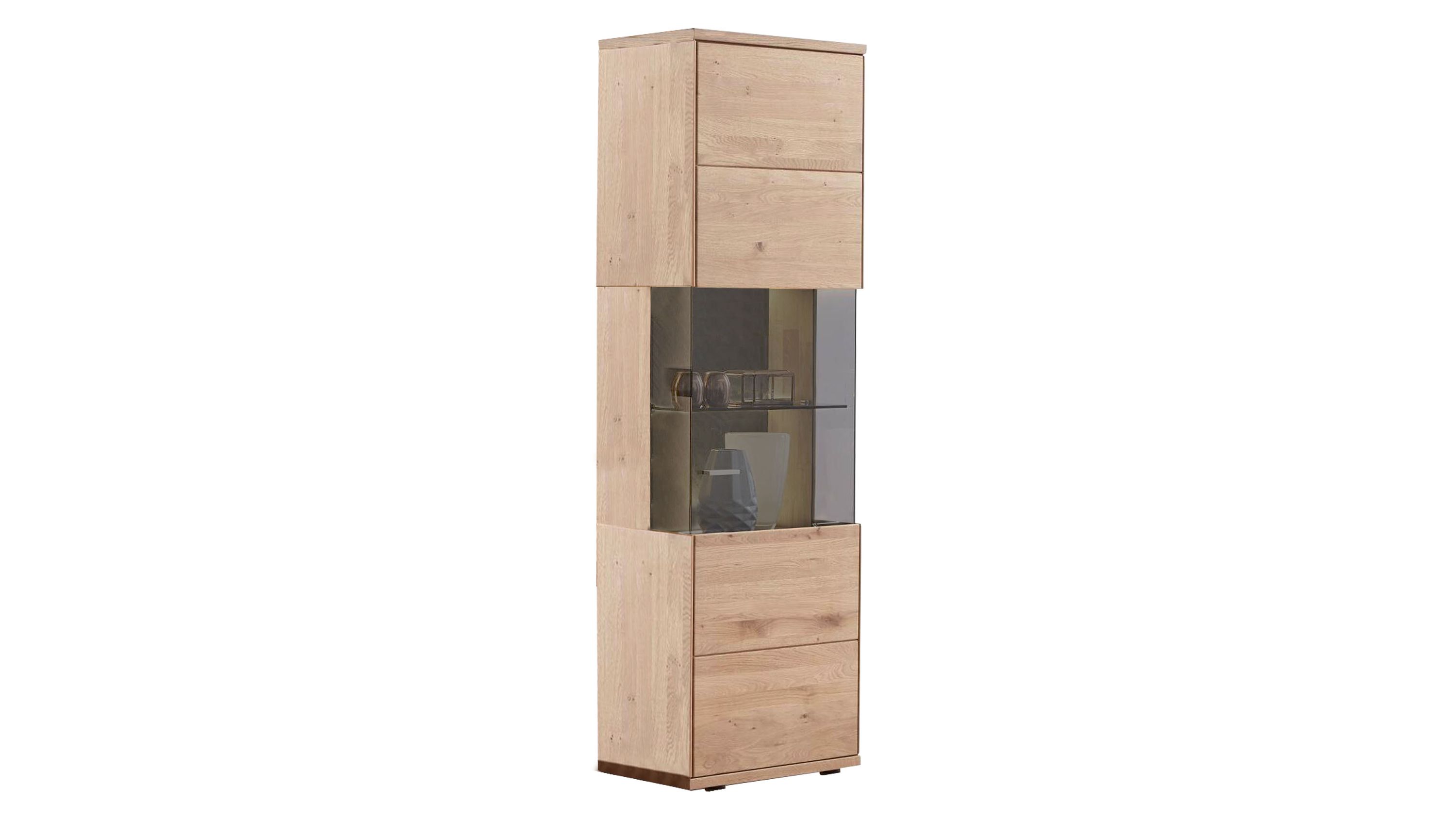 Vitrinenschrank mit einer Tür in biancofarbener Holzoptik Hoher Vitrinenschrank mit einer Tür aus biancofarbener Holzoptik und Glaseinsatz in der Mitte