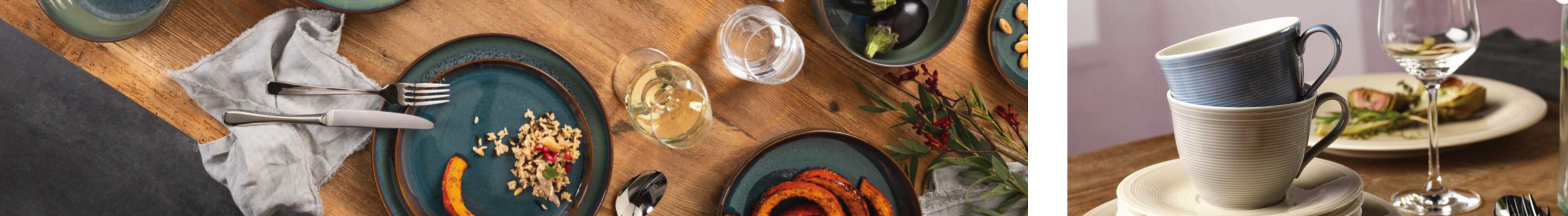 Links: Stilvoll gedeckter Holztisch mit blau-grünem Steingutgeschirr, Kürbisgerichten, Servietten Rechts: gestapelten Tassen in Beige und Blau.