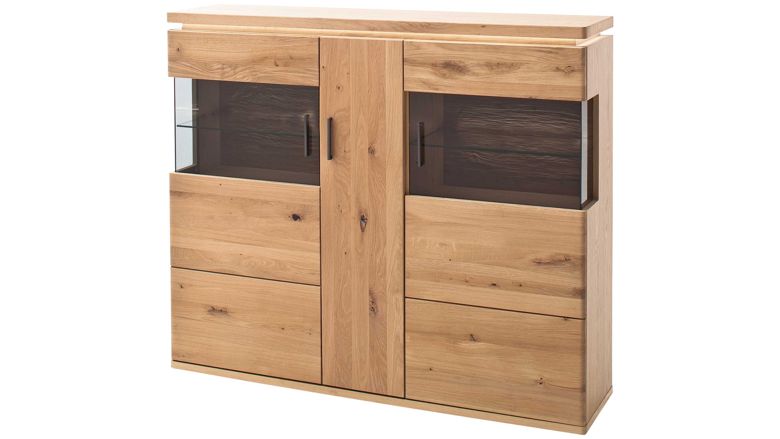 Highboard mit drei Türen und Glaseinsätzen aus geöltem Holz Highboard aus geöltem Holz mit drei Türen zwei Glaseinsätzen und schwarzen Griffen