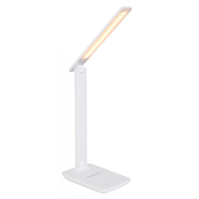 weiße led-schreibtischlampe eingeschaltet mit warmtonlicht und verstellbarem arm Weiße LED-Tischleuchte mit schwenkbarem Arm und warm leuchtendem flachem Leuchtenkopf  auf weißem Hintergrund dargestellt