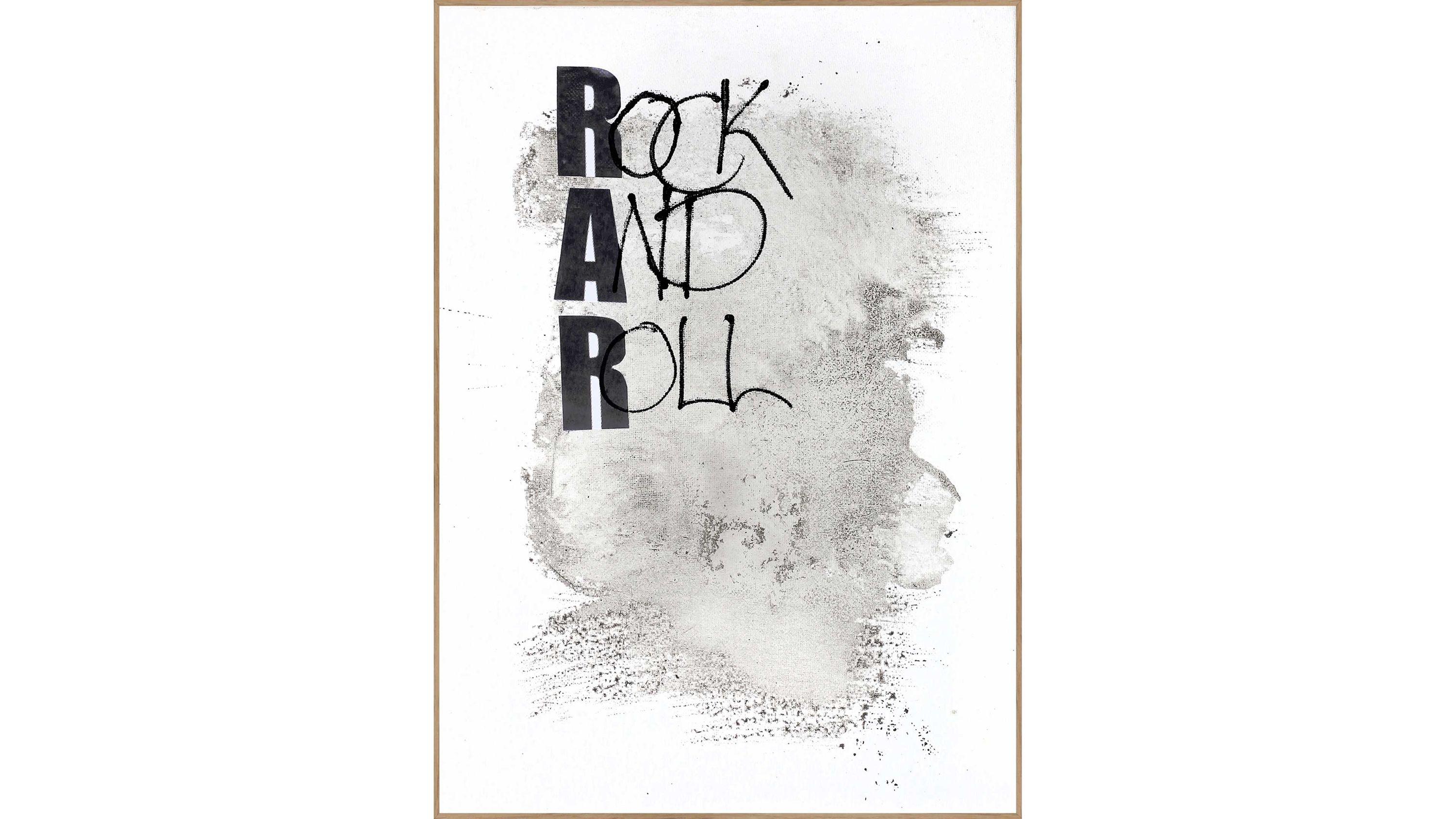 Rechteckiger Posterdruck mit schwarzem Rock and Roll Schriftzug auf weißem Hintergrund und hellgrauen Farbspritzern