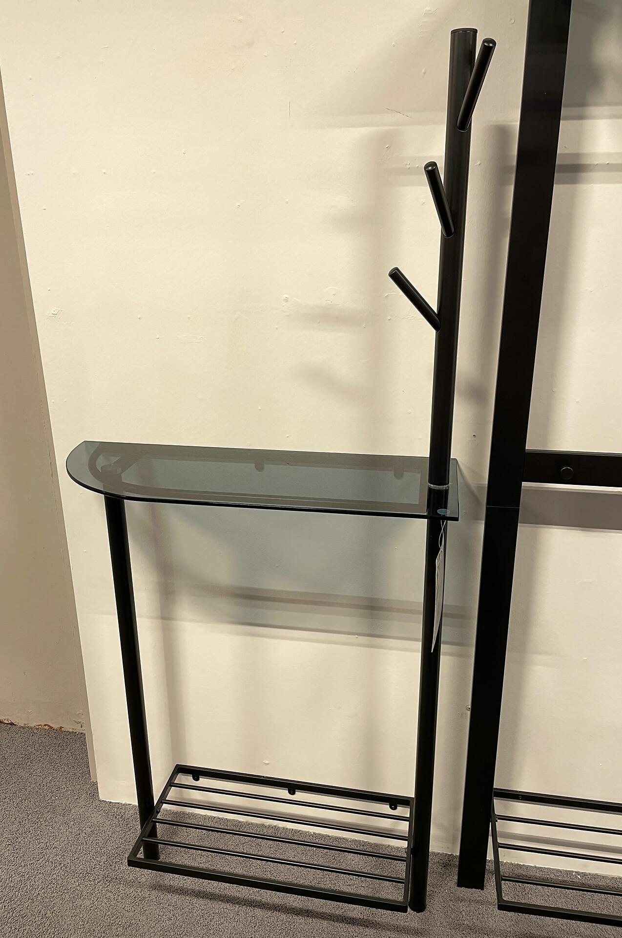 M2 Kollektion Garderobe Bilbao Schwarz Metall mit Glasablage und Schuhablage online bestellen