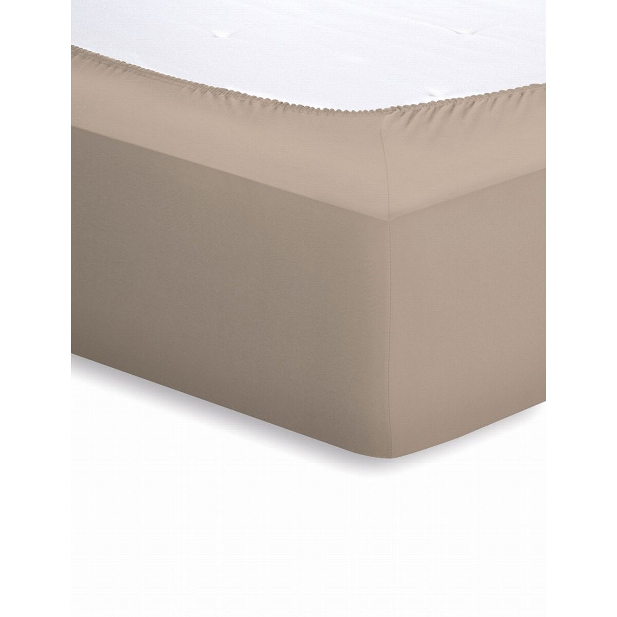 Ecke einer Matratze mit taupefarbenem Spannbetttuch, glatt gespannt