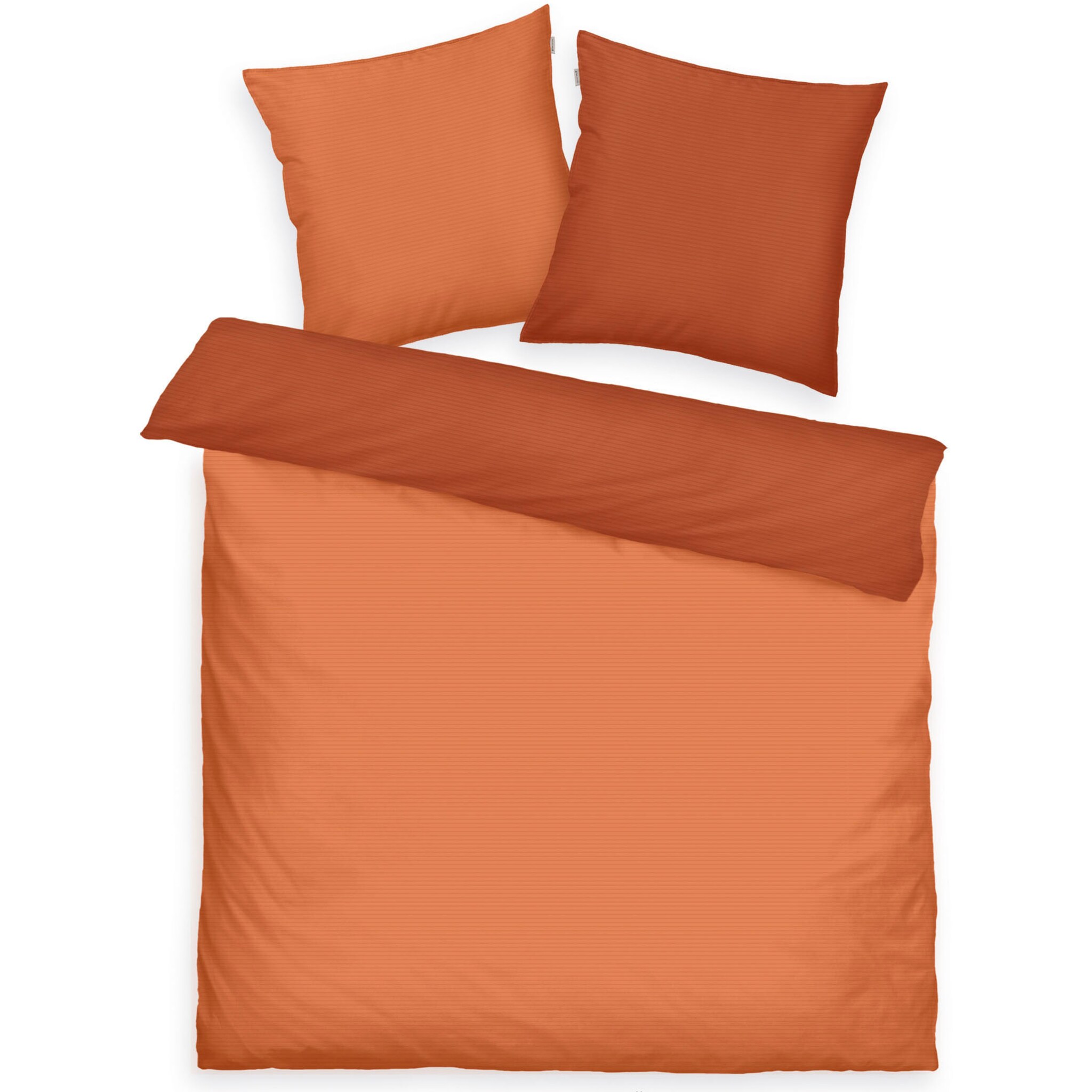 Bett mit zwei rechteckigen Kissen und Wende-Bettwäsche in Orange/Dunkelorange aus Satin Draufsicht