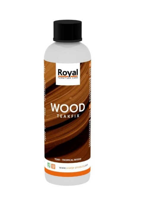 Flasche Royal Wood Cleaner Flasche Royal Wood Cleaner mit schwarzem Deckel und braunem Etikett, frontal fotografiert