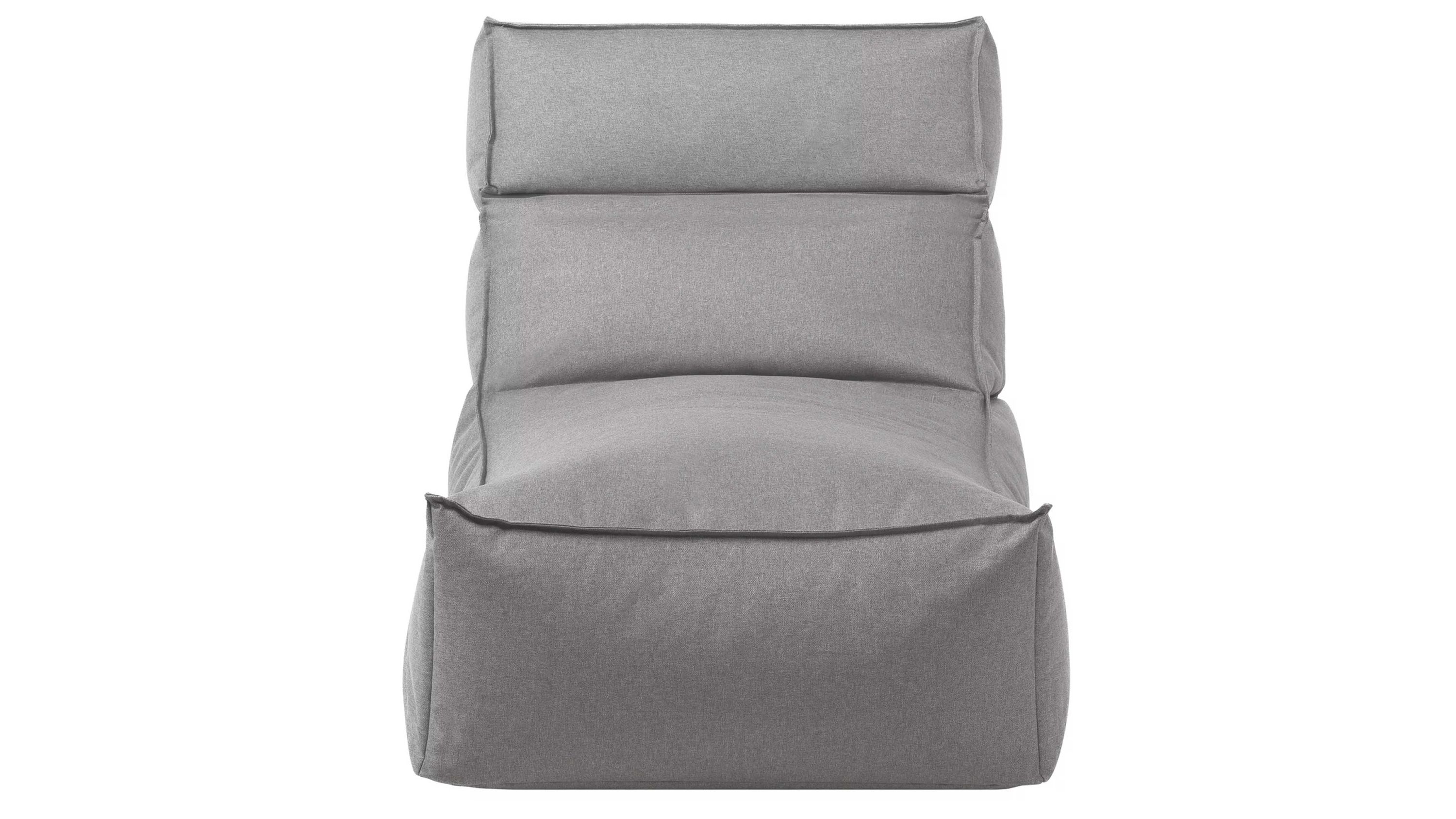 Outdoor Lounge-Liege in steinfarbener Kunstfaser mit gepolsterter Liegefläche und Rückenlehne