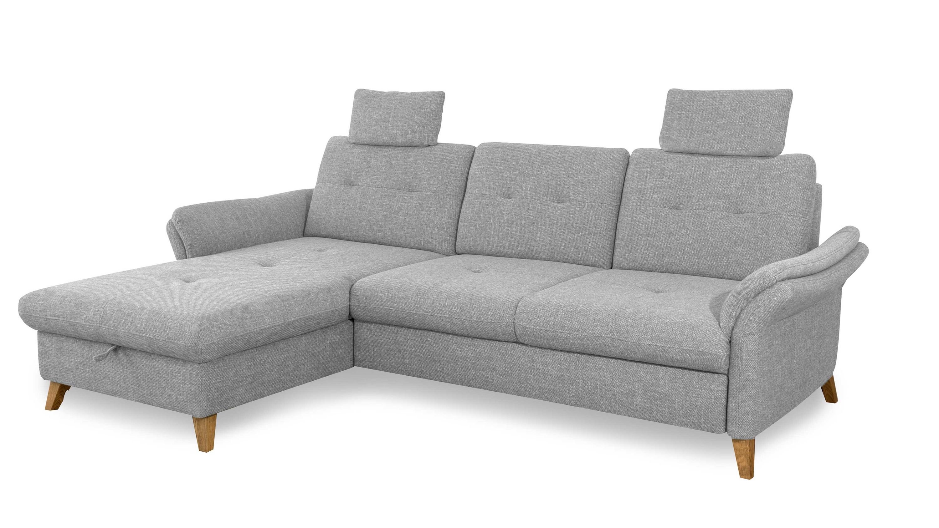 Ecksofa mit hellgrauem Stoffbezug drei Sitzflächen zwei verstellbaren Kopfstützen und Holzbeinen