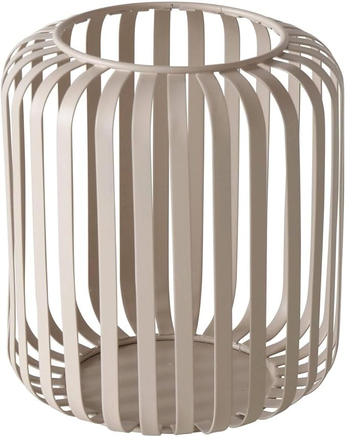 Windlicht Laterne, Beige, stylisches Accessoire Windlicht-Laterne aus beigem Eisen mit vertikalen Streben dekoratives Accessoire frontal leicht erhöht fotografiert