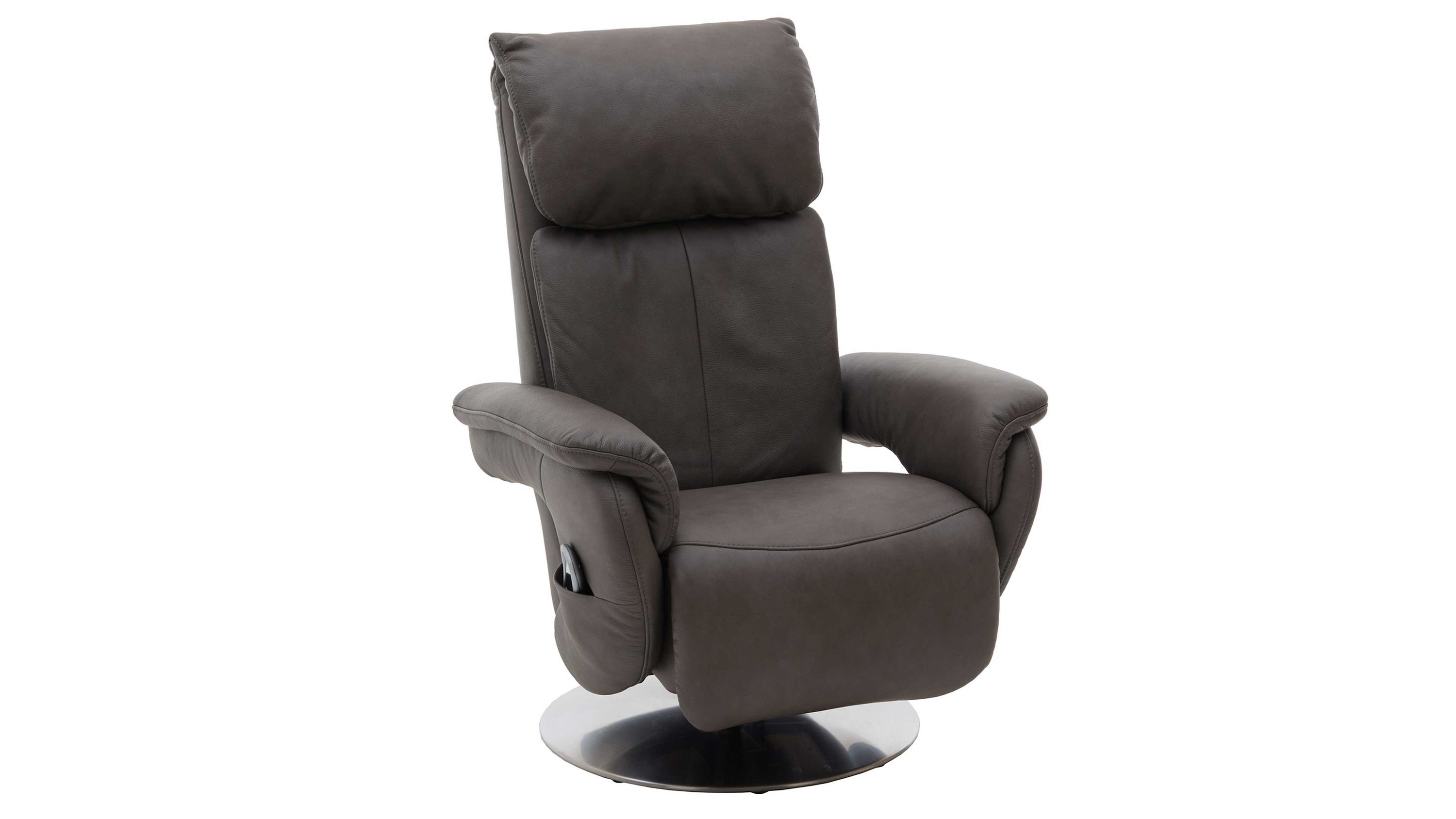 Brauner Relaxsessel mit rundem Metallfuß Relaxsessel mit hoher Rückenlehne und gepolsterten Armlehnen in brauner Farbe auf rundem Metallfuß
