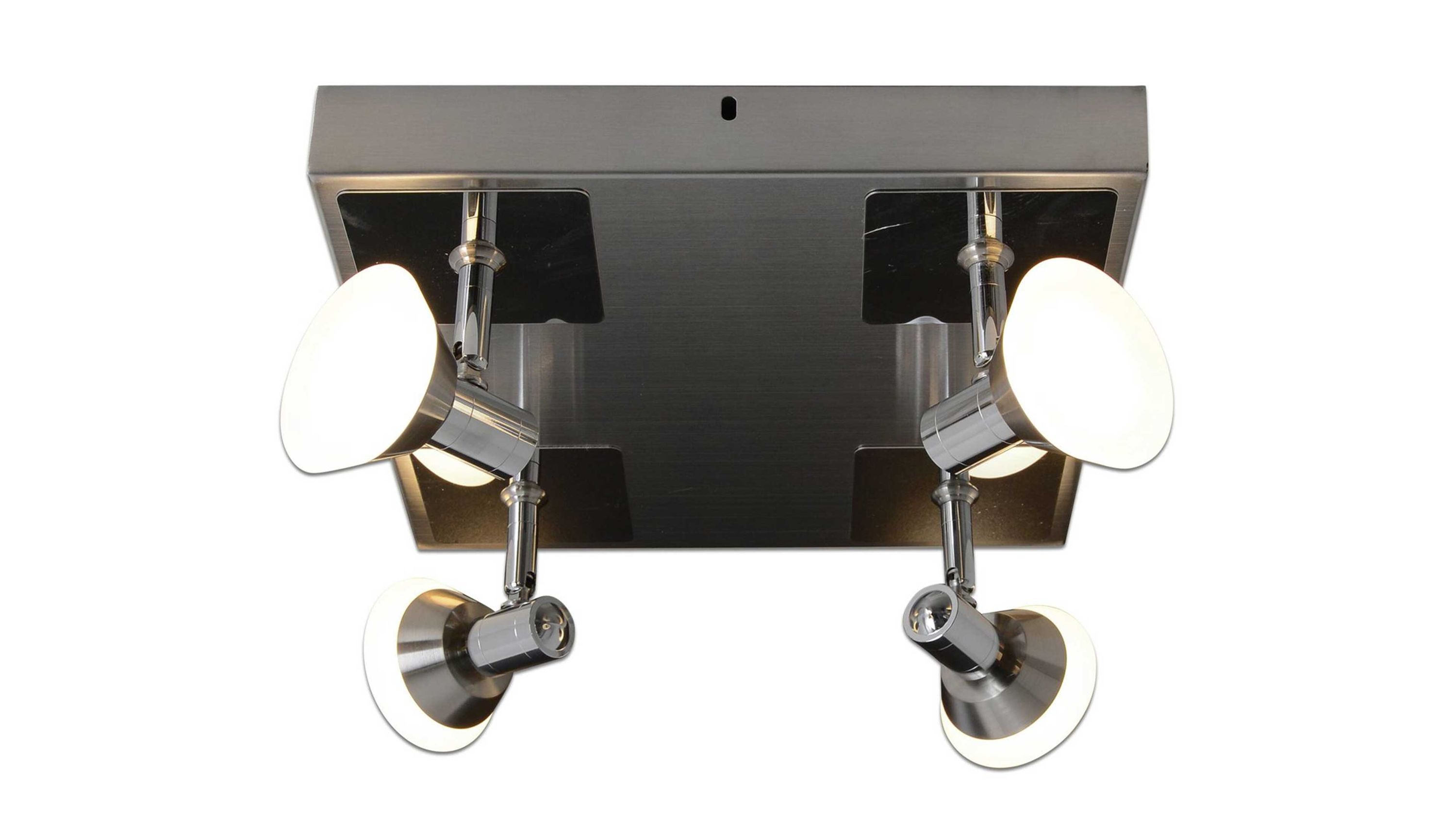 Vier runde LED-Deckenspots mit chromfarbenen Halterungen und weißen Glasabdeckungen an quadratischer Basis