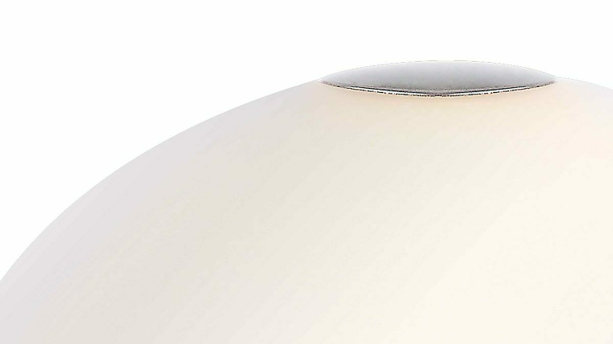 Nahaufnahme des oberen Schirms  elegante Tischlampe mit weiß-silbernem Design ideal für stimmungsvolle Beleuchtung