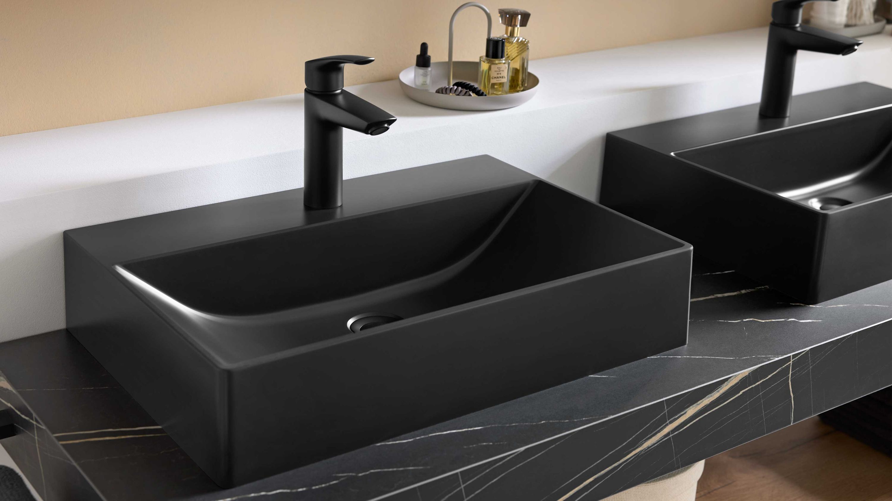 Interliving Bad Serie 7198  Waschtisch schwarzes Duratek® - ca. 60 x 40 cm