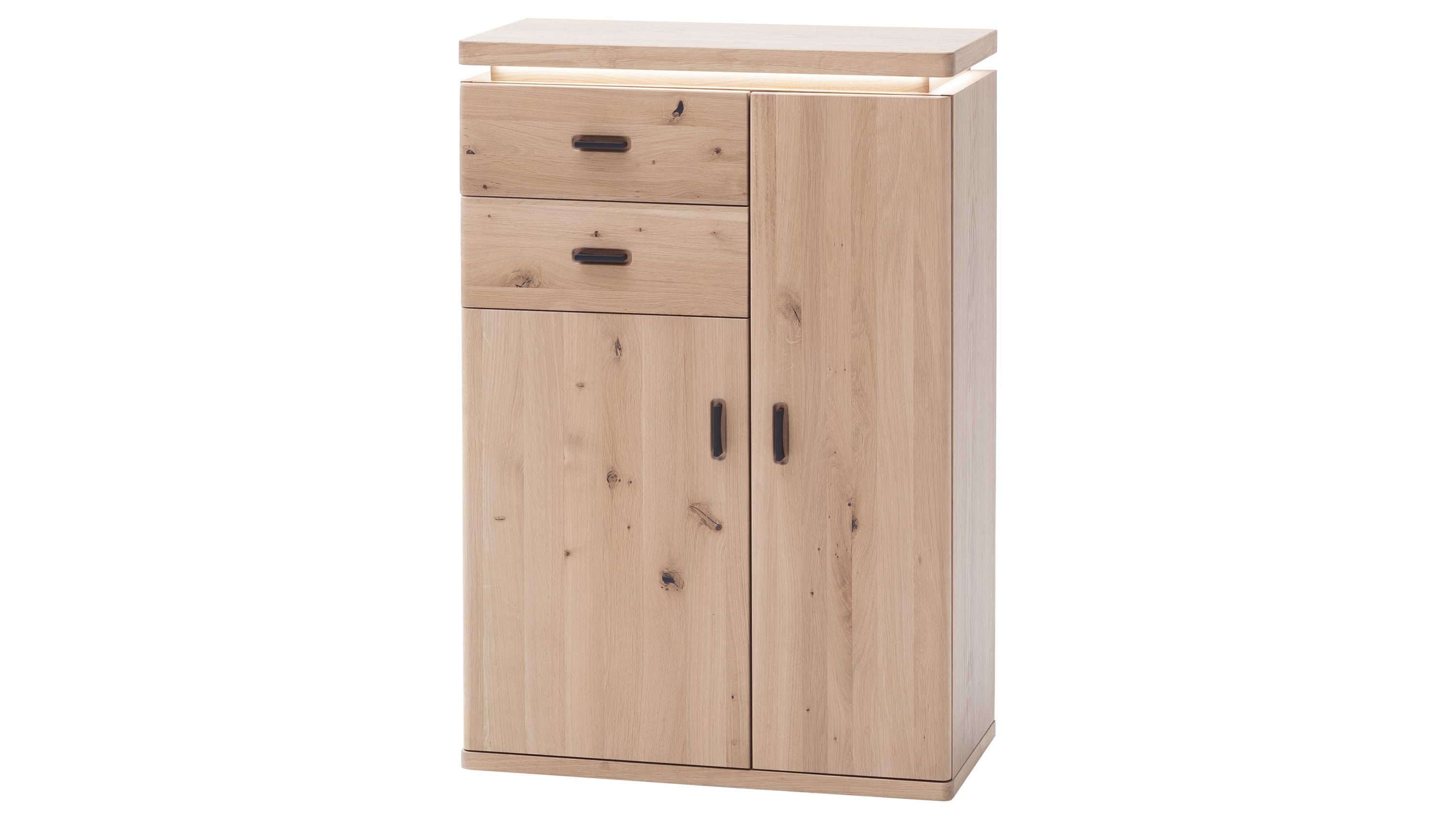 Kombikommode mit zwei Türen und zwei Schubladen in hellem Holz mit schwarzen Griffen
