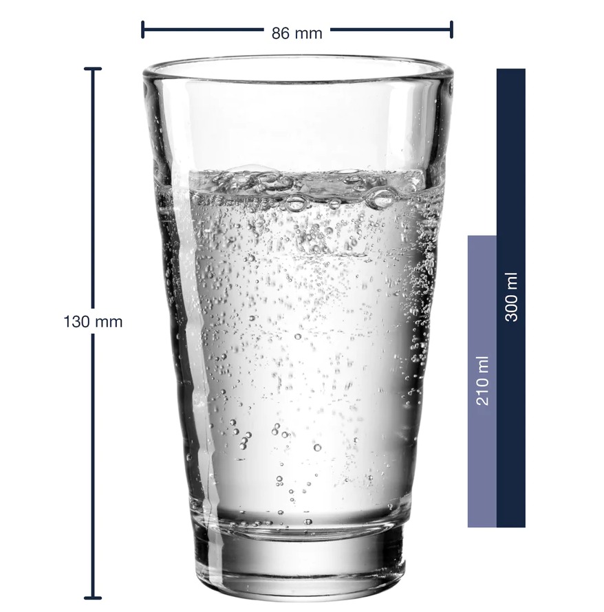 Transparentes Longdrinkglas mit Wasser gefüllt  Maße 122?mm hoch und 85?mm Durchmesser  frontal freigestellt fotografiert