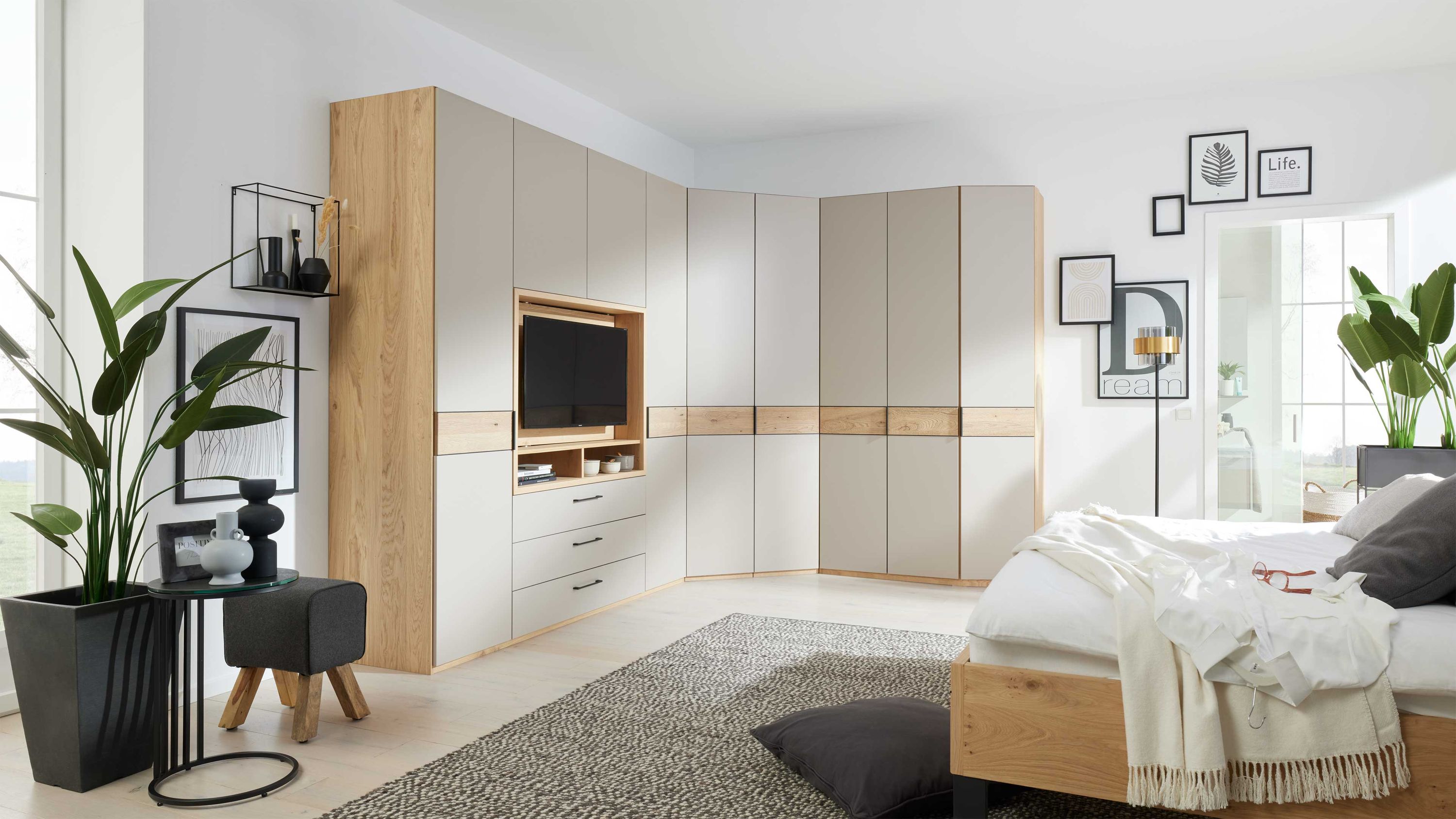 Interliving Kleiderschrank Serie 1207  Eckschrank Taupe & Balkeneiche - Stellfläche ca. 293 x 252 cm