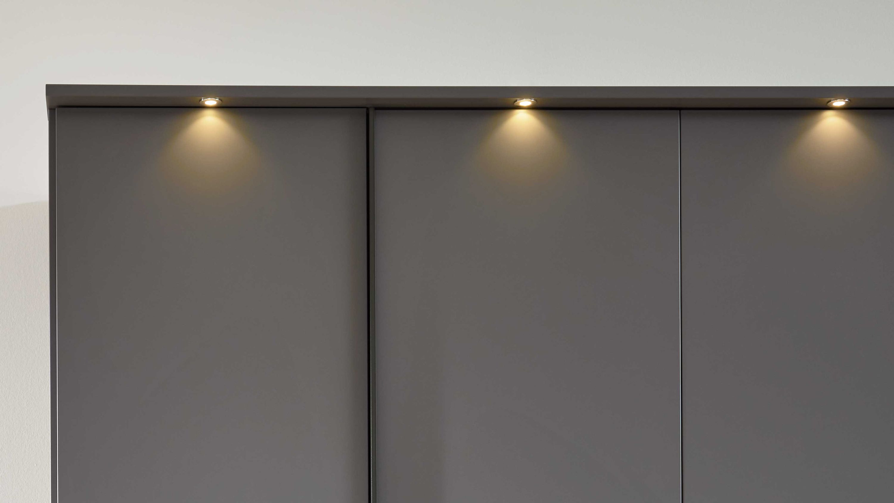 Interliving Kleiderschrank Serie 1207  Power-LED-Set 90343 dreiteilig