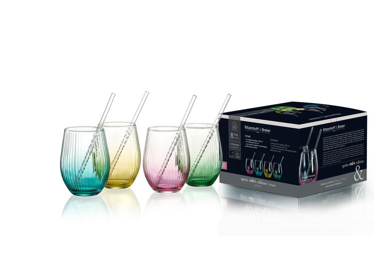 4 geriffelte Trinkgläser mit Farbverlauf in Rosa, Grün, Gelb und Blau, jeweils mit transparentem Glasstrohhalm.