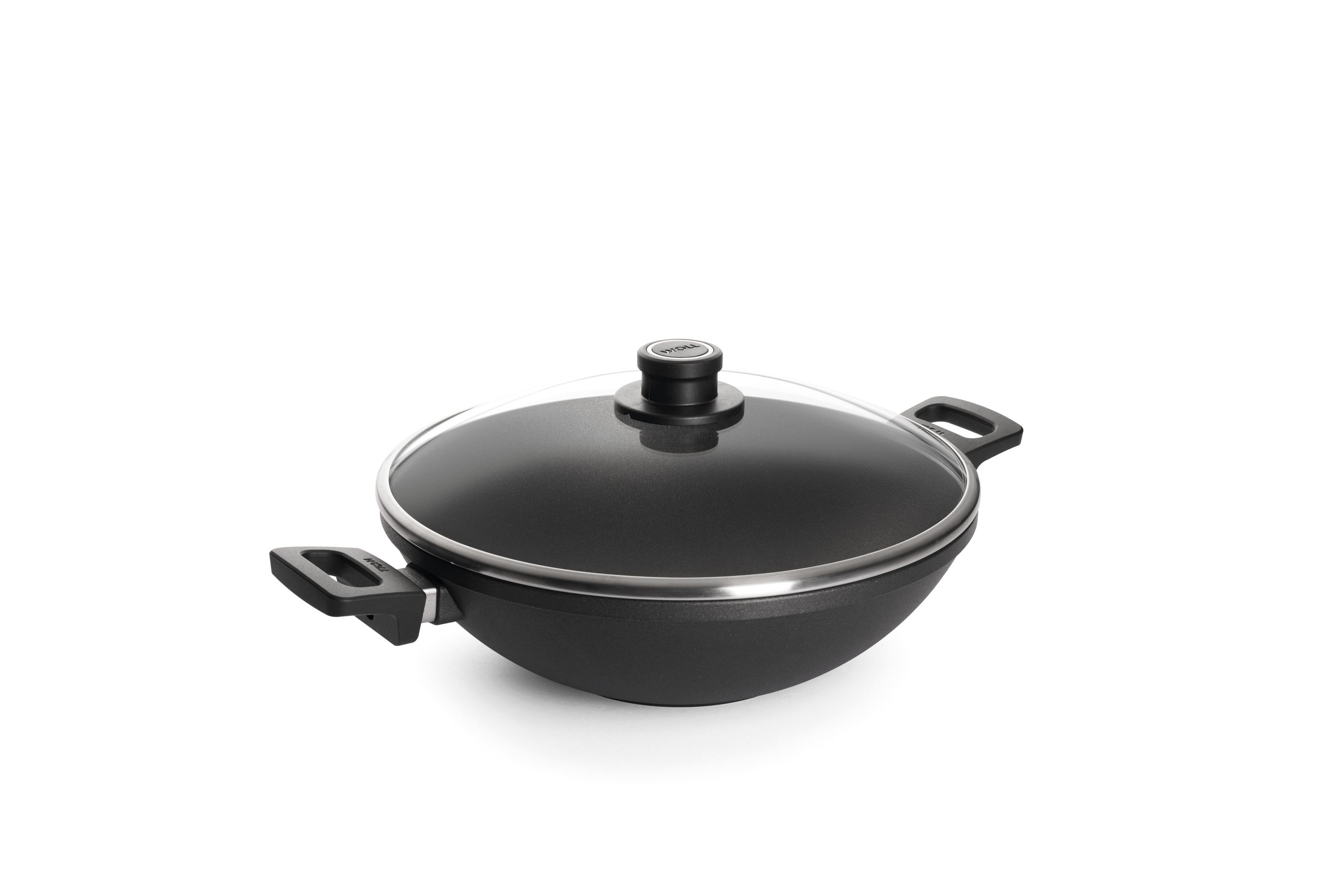 Schwarzer WOLL Wok mit rundem Glasdeckel und zwei Griffen.