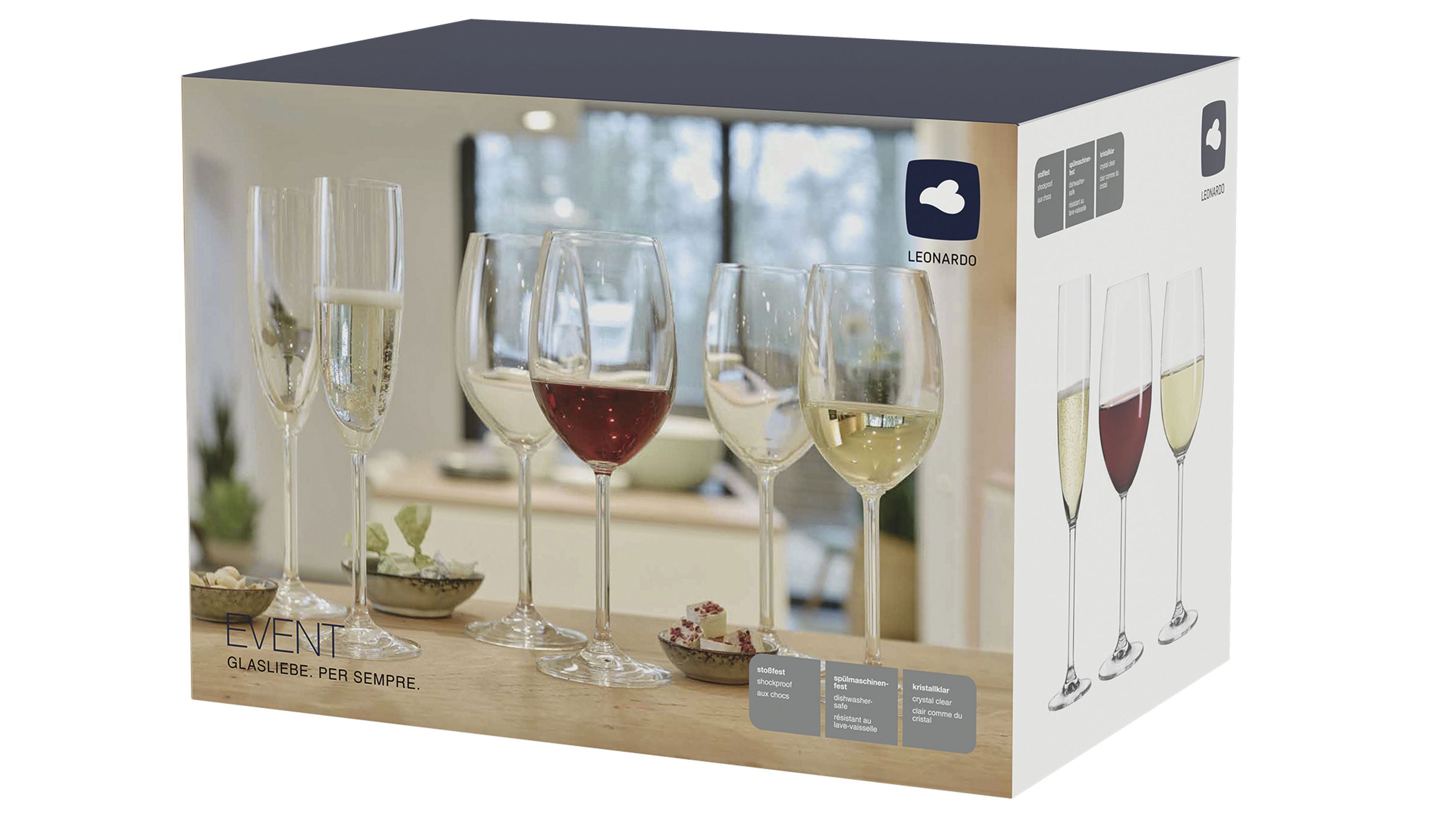Sekt- und Weinglas-Set mit sechs Gläsern Sechsteiliges Set aus klaren Sekt- und Weingläsern mit Stiel auf Holztisch