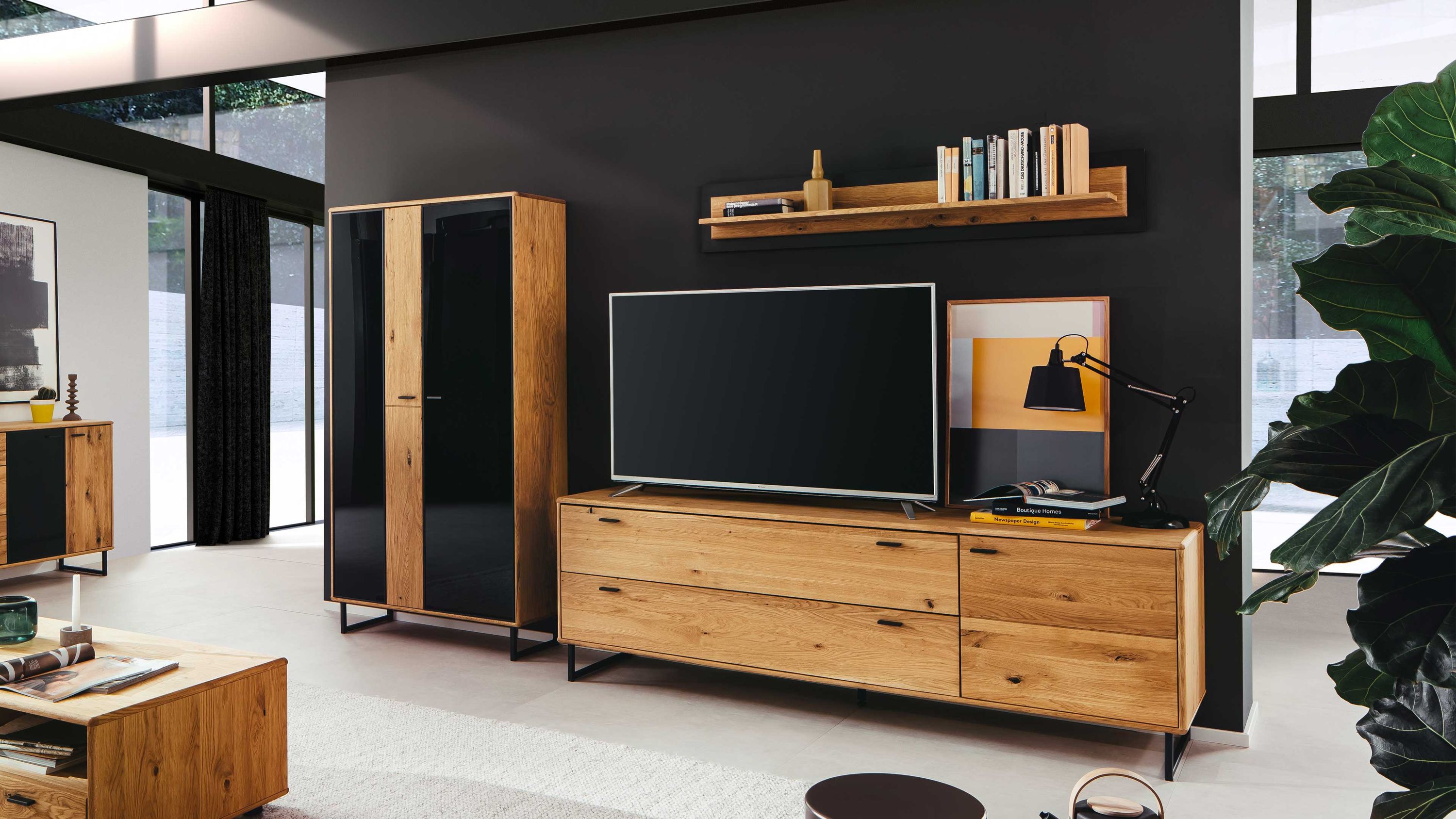 Dreiteilige Wohnwand mit Schrank Sideboard und Wandregal in Holzoptik und anthrazitfarbenen Fronten