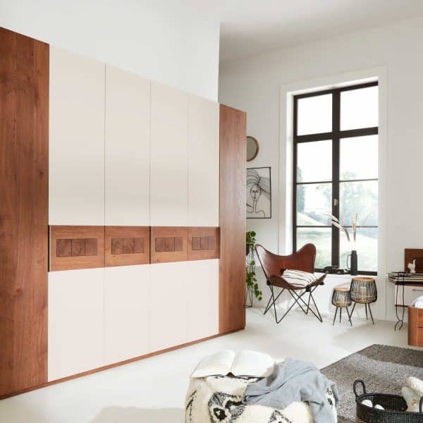 Interliving Schlafzimmer Serie 1022 - Kleiderschrank 97300