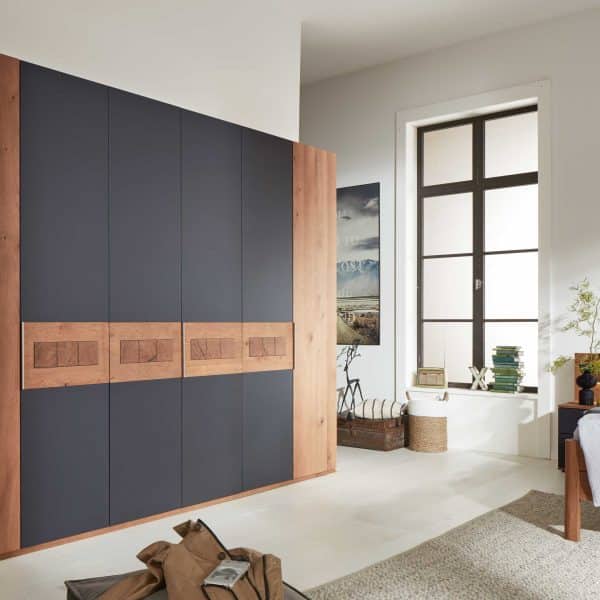 Interliving Schlafzimmer Serie 1022 - Kleiderschrank 97300