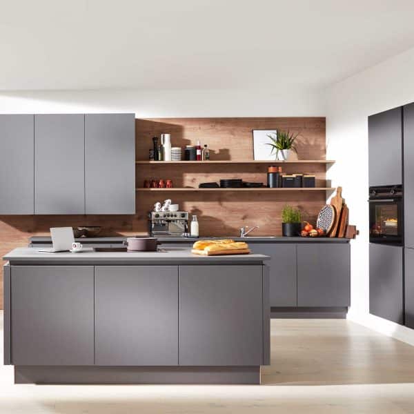 Interliving Küche Serie 3030 mit SIEMENS Einbaugeräten