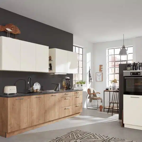 Interliving Küche Serie 3014 mit AEG Einbaugeräten