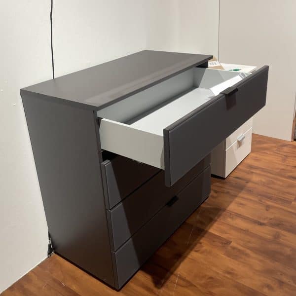 Kommode One Graphit Glas satiniert