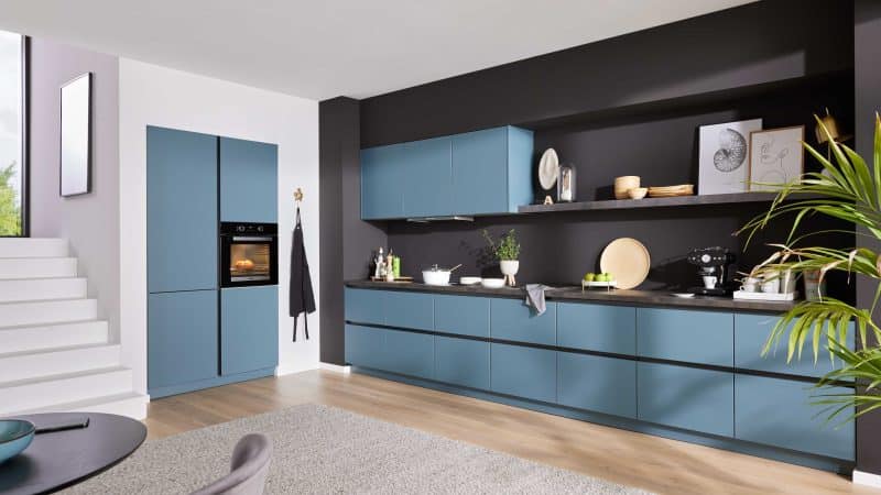 WERT KÜCHE® Mattea Color mit Miele Einbaugeräten