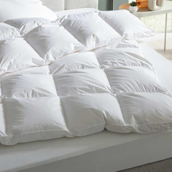 Interliving Bettdecke Serie 9205 - Daunendecke als Winterbett