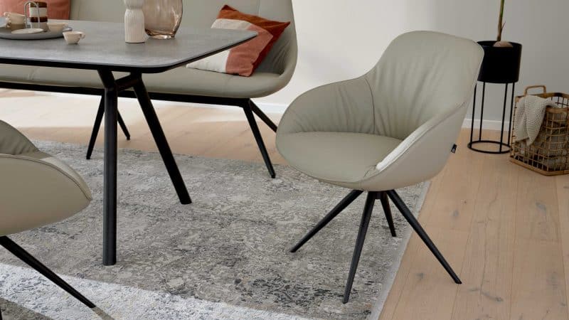Interliving Esszimmer Serie 5115 - Armlehnstuhl Ravi Stativ R23L
