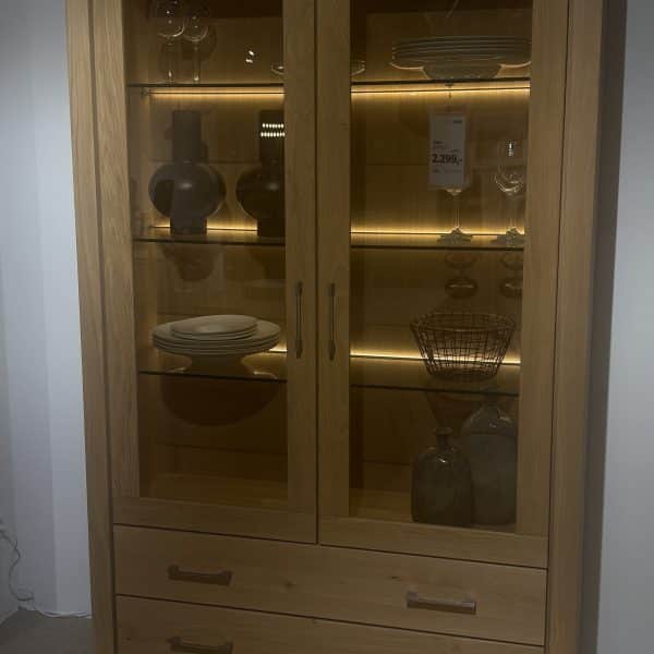 Vitrine Aruna Arumo