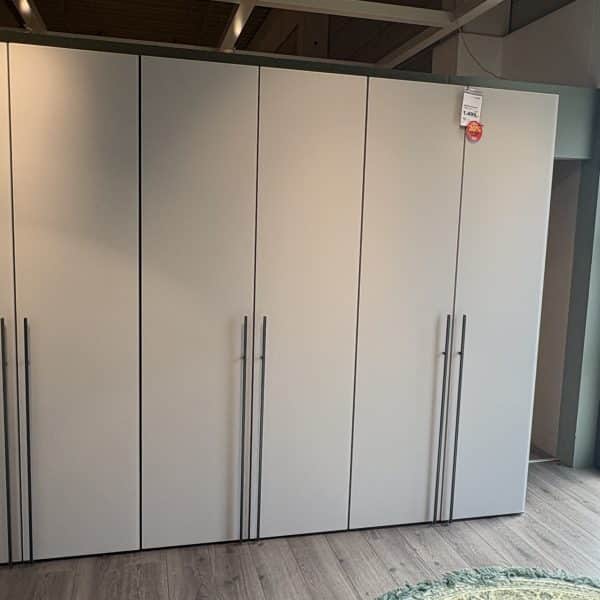 Drehtürenschrank Longline