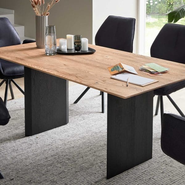Interliving Wohnzimmer Serie 2033 - Esstisch