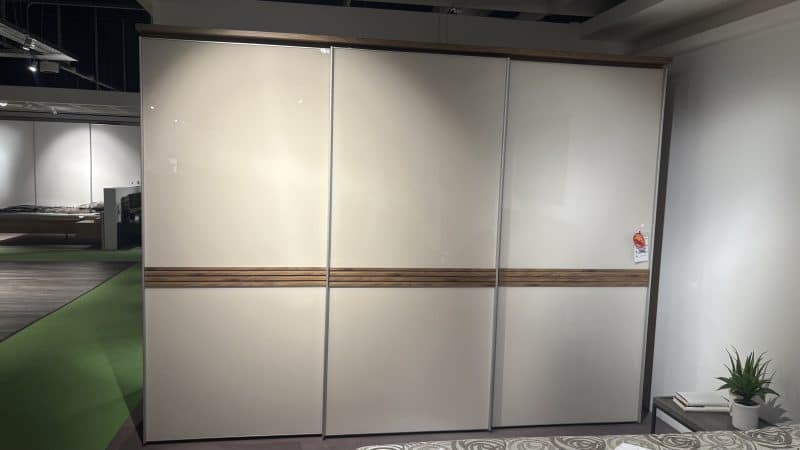 Schwebetürenschrank Kiel